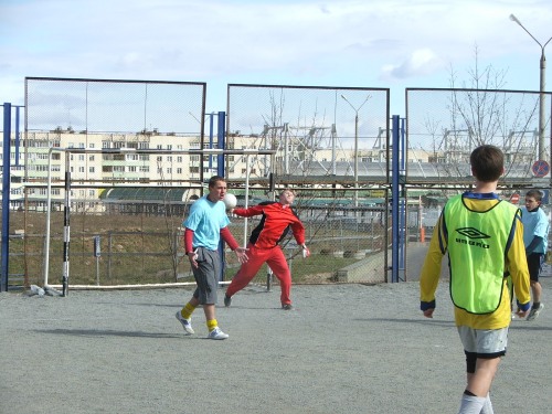 nakanyne_12_04_07_23.JPG